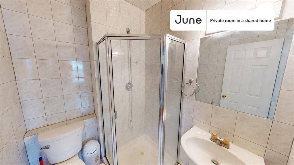 4 BR in Boston