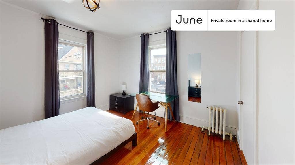 6 BR in Boston