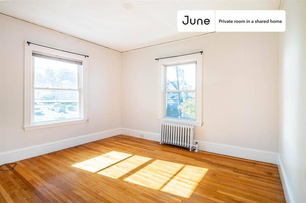 7 BR in Boston