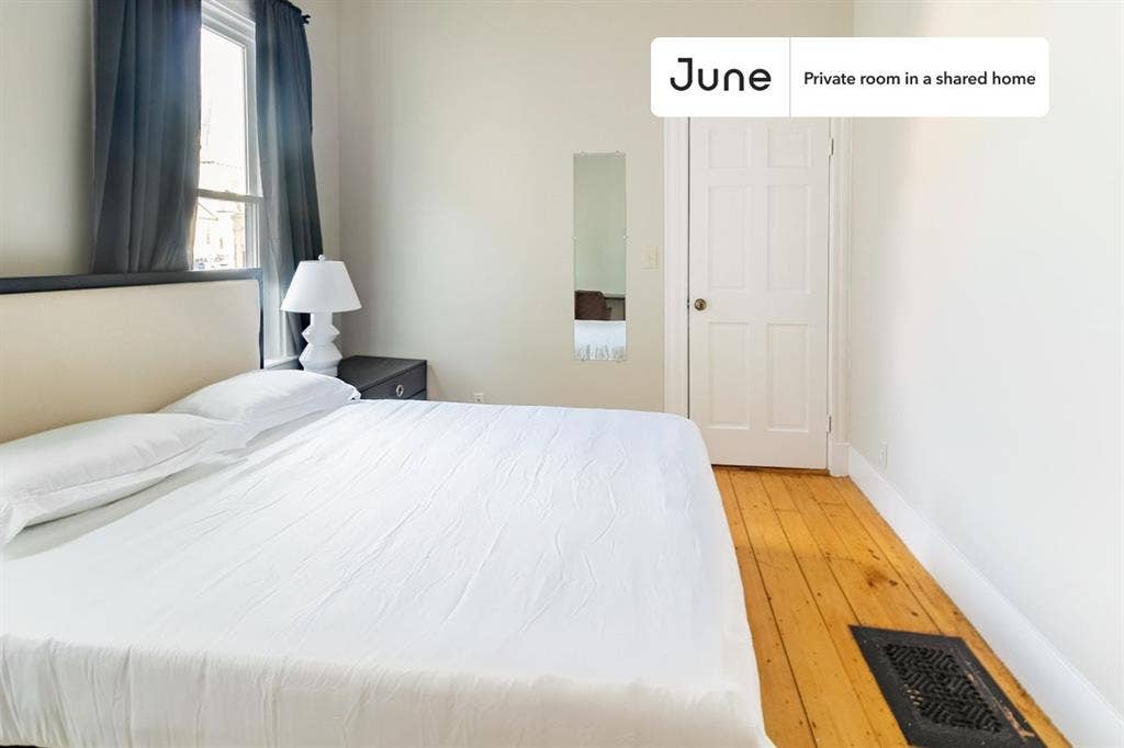 3 BR in Boston