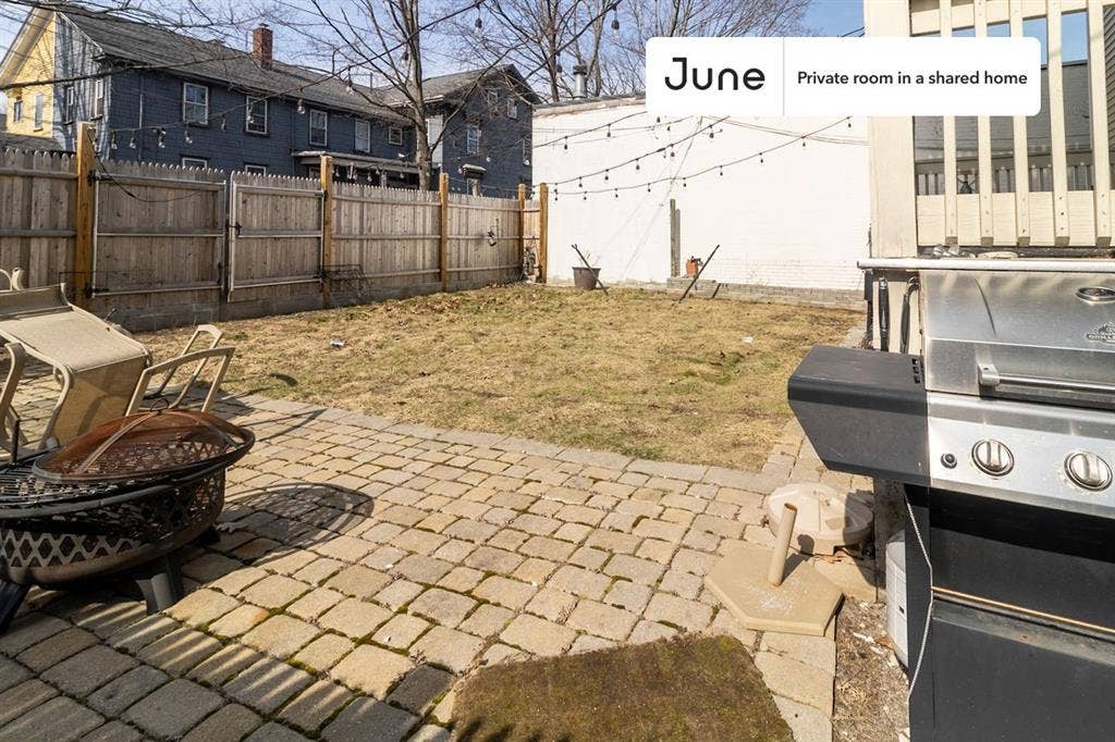3 BR in Boston