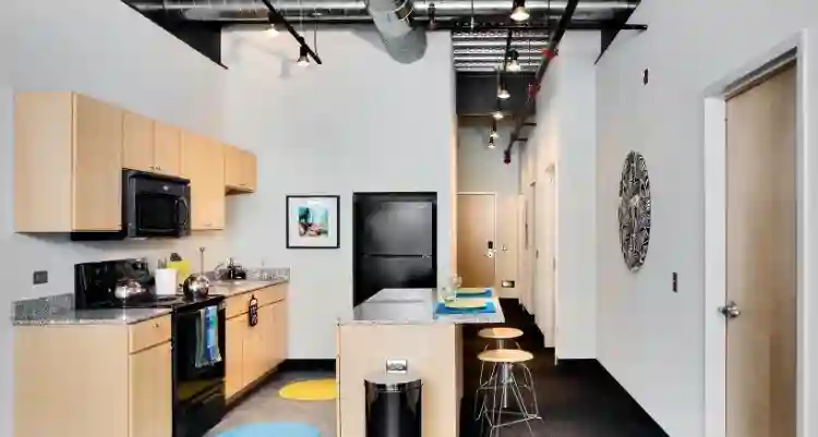 Dwight Lofts Private Room August 31