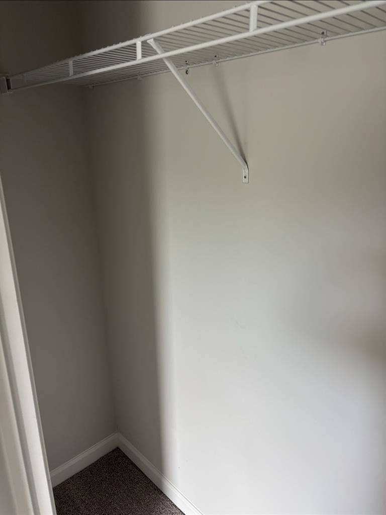$800 | Private room | Female only|