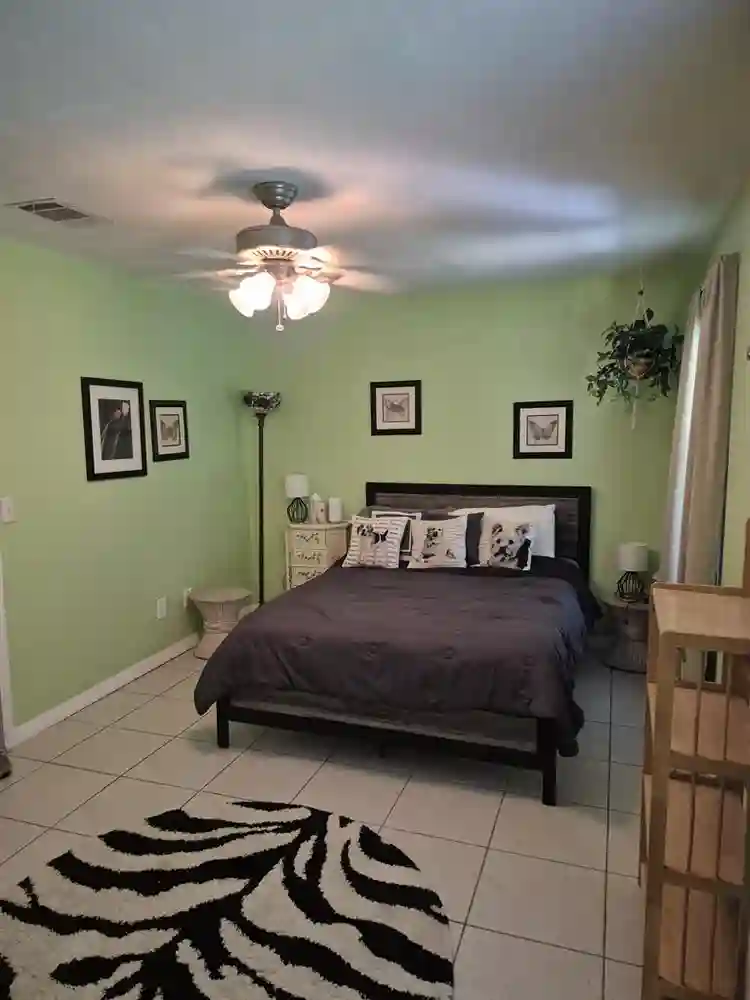 Room for rent