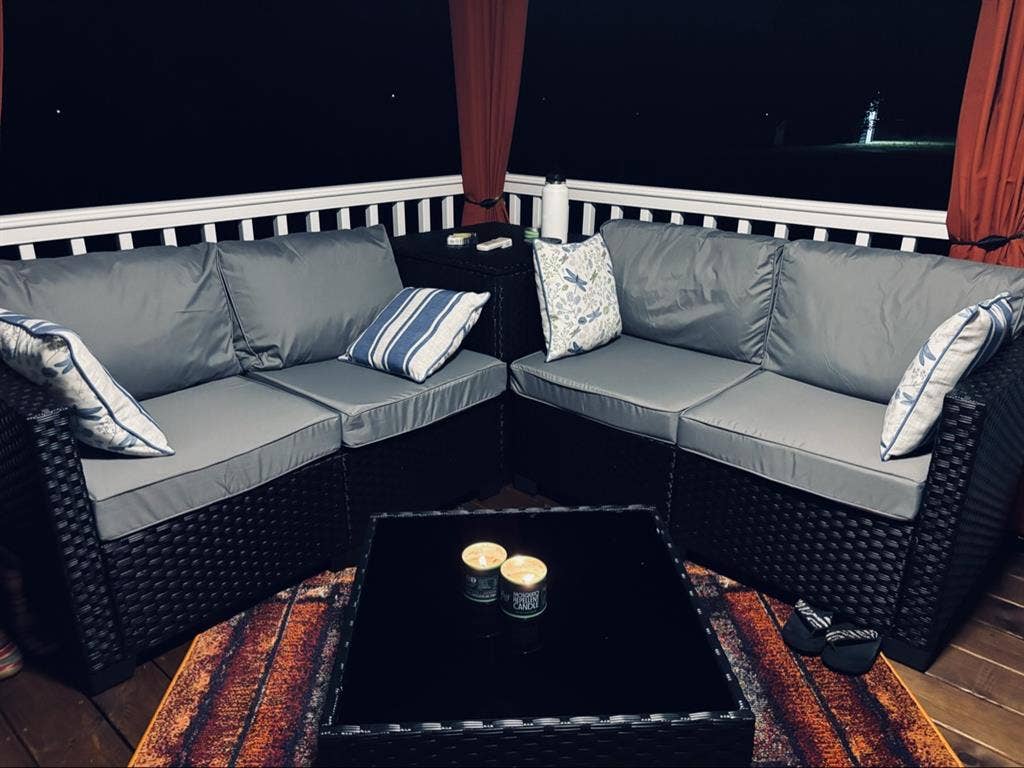 Looking for a roommate