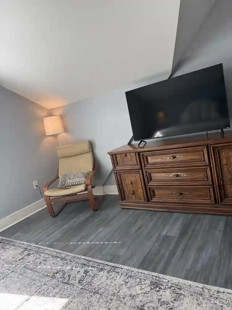 Master Suite/ Private Floor