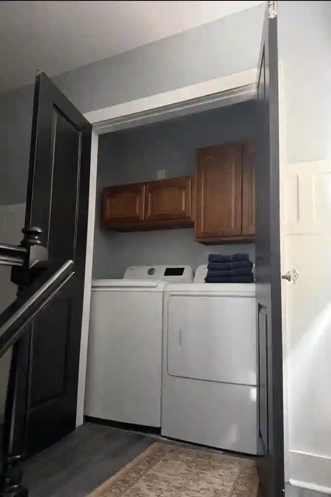 Master Suite/ Private Floor