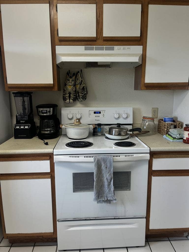 Females Only Single Bedroom UCF