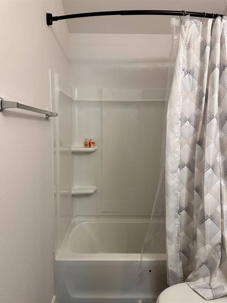 Peaceful 1Bedr00m W Private Bath