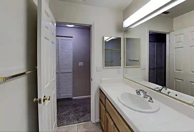 Affordable 3Bedr00m 2.5Bathr00m