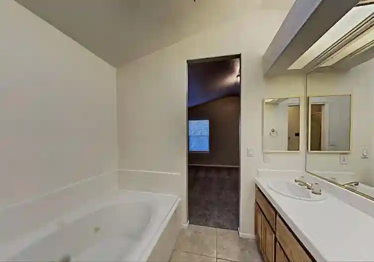 Affordable 3Bedr00m 2.5Bathr00m