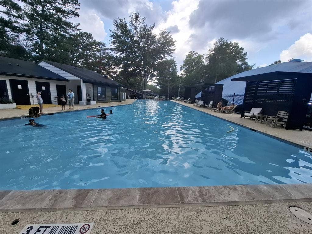 Furnished Room from $950, Gym, Pool