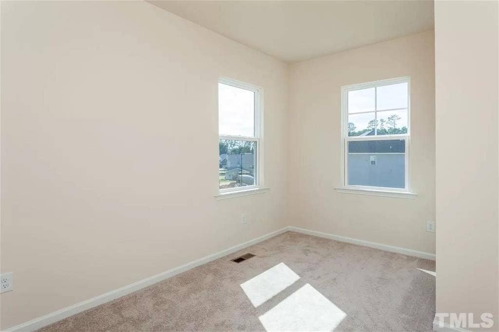 4 BR in Apex