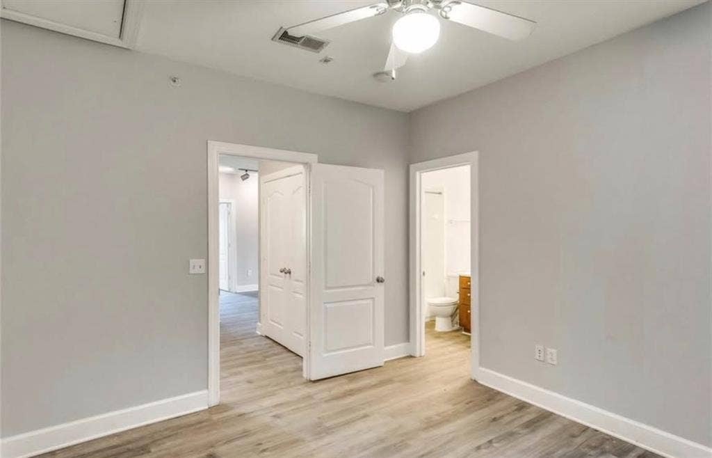 4 BR in Austin