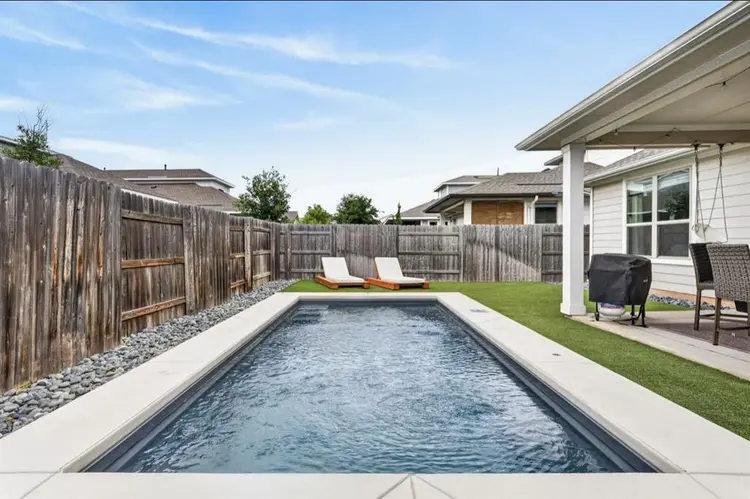 Modern House w Pool