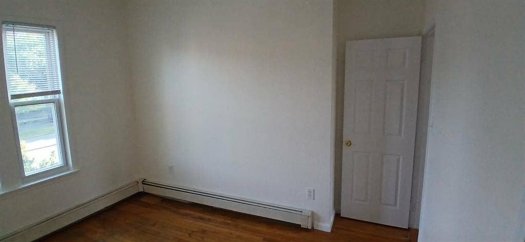 2 bedrooms in 3br/1bath in Allston