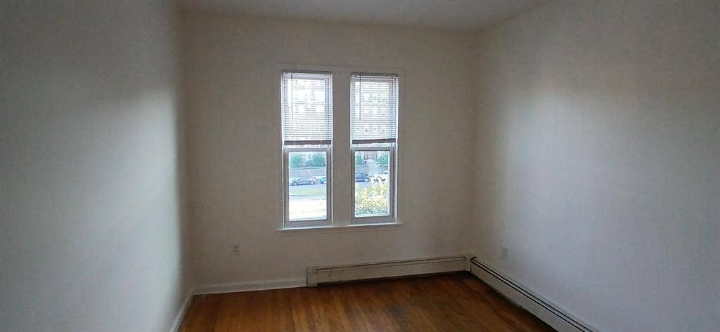 2 bedrooms in 3br/1bath in Allston