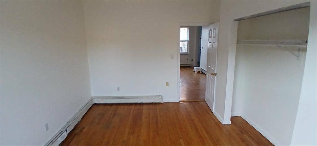 2 bedrooms in 3br/1bath in Allston