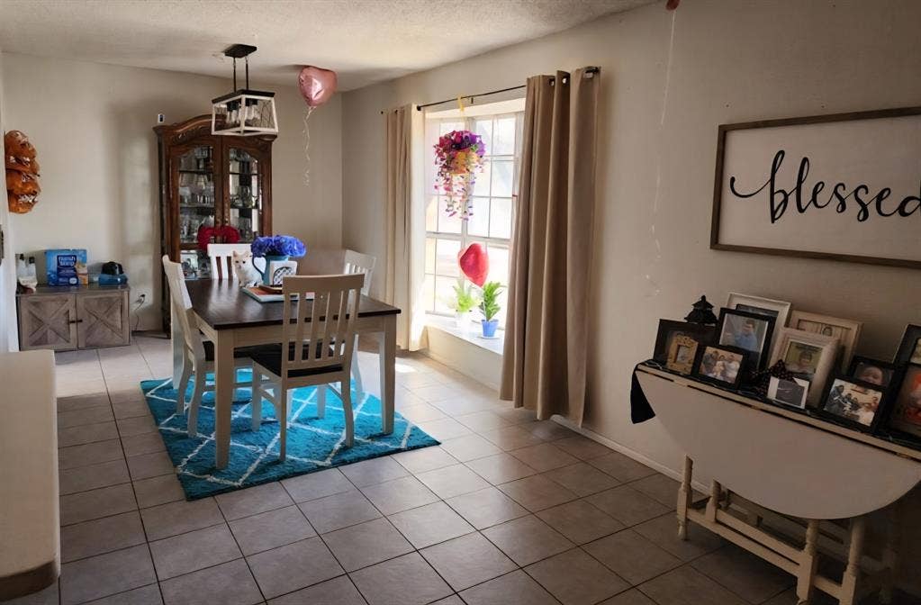 1 bedroom avail now for rent