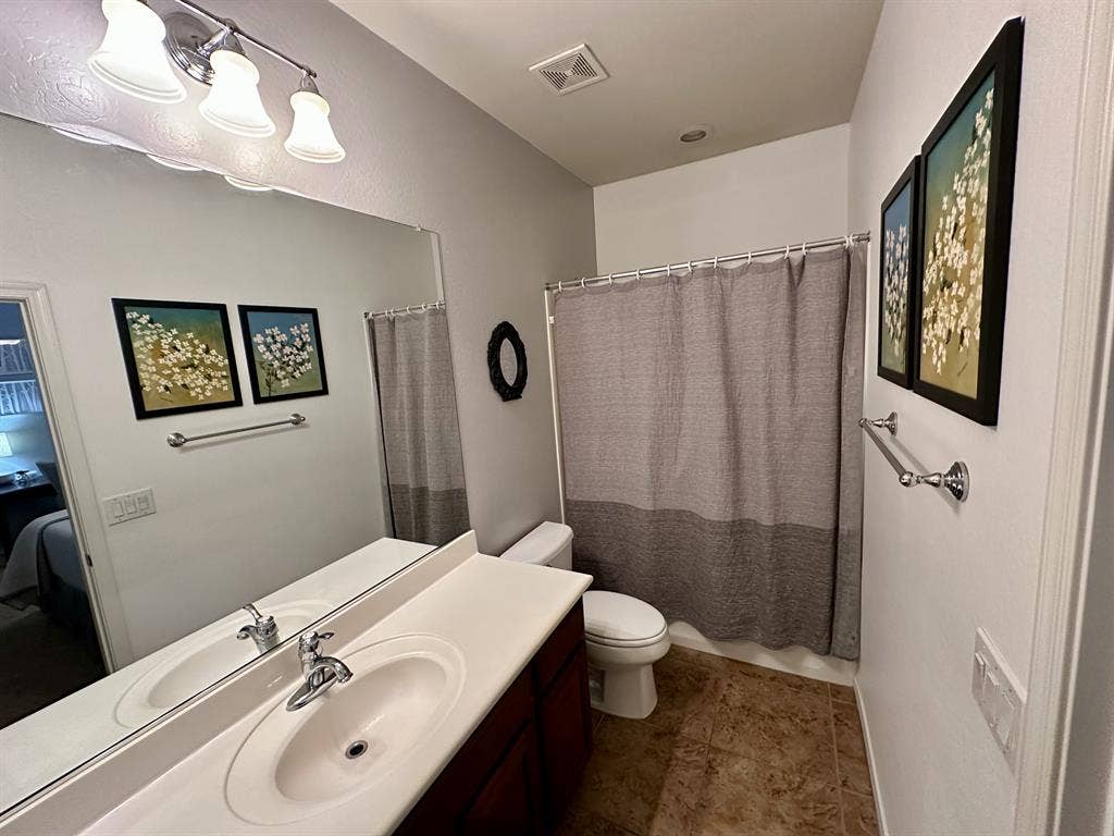 Master Suite - North Phx $1,100