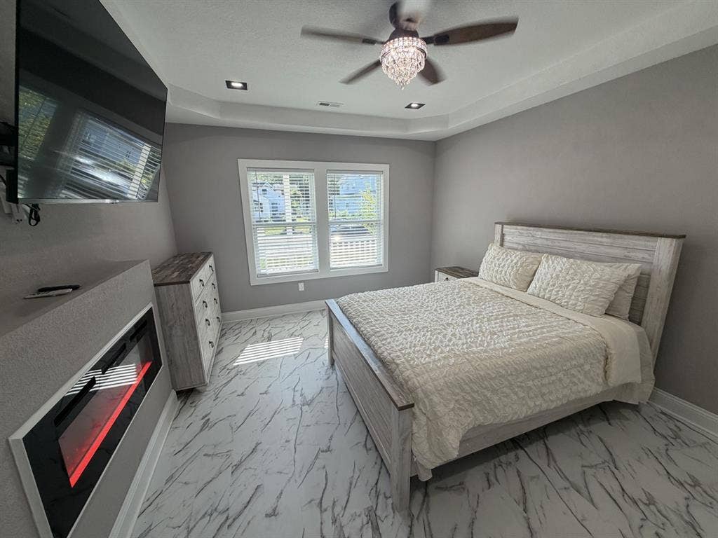 Furnished rooms, Utilities Included