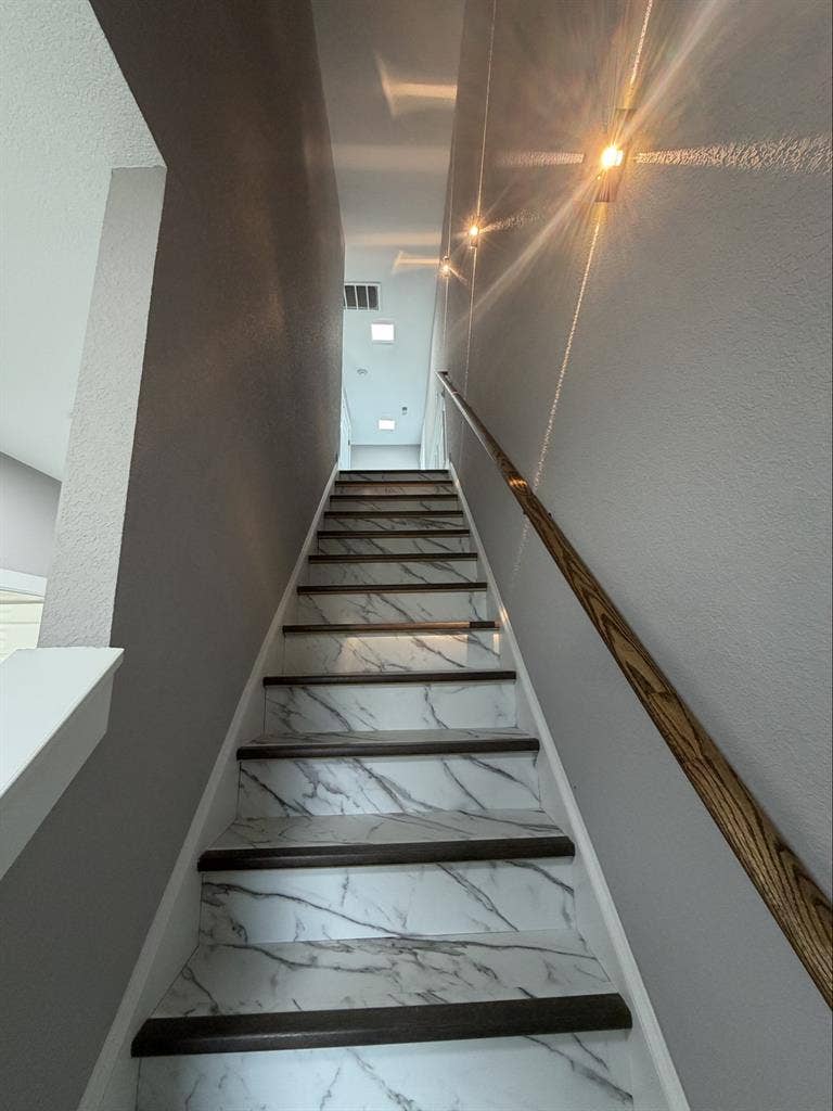 Furnished rooms, Utilities Included