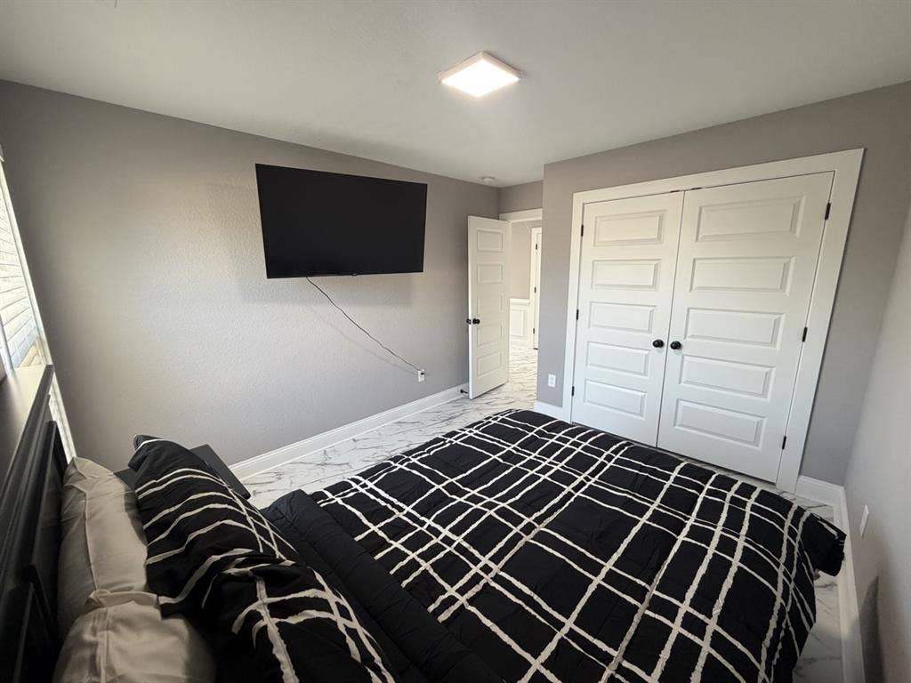 Furnished rooms, Utilities Included