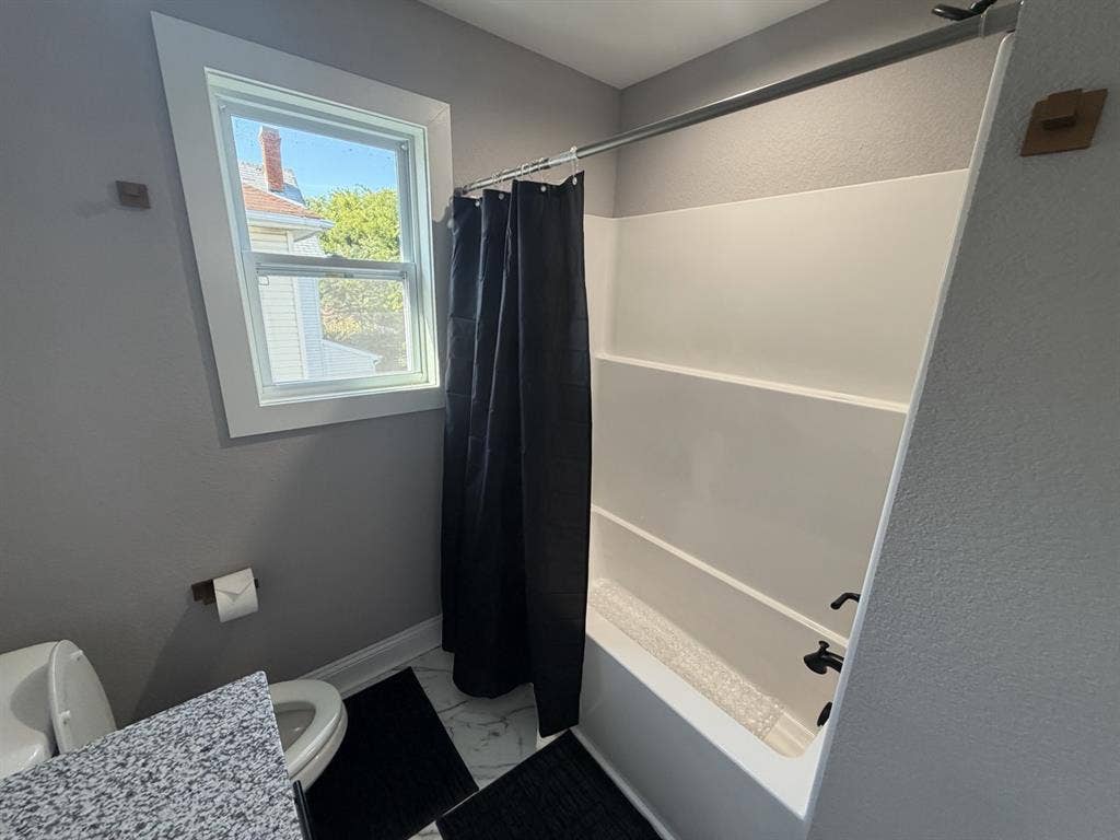 Furnished rooms, Utilities Included
