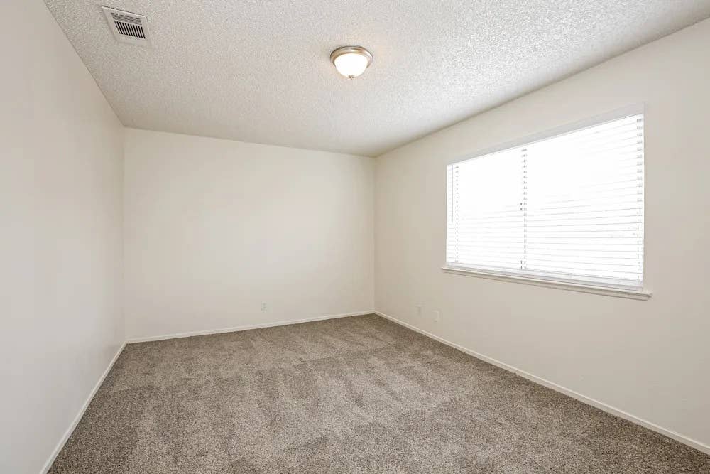 Private Bedroom with Ensuite Ready