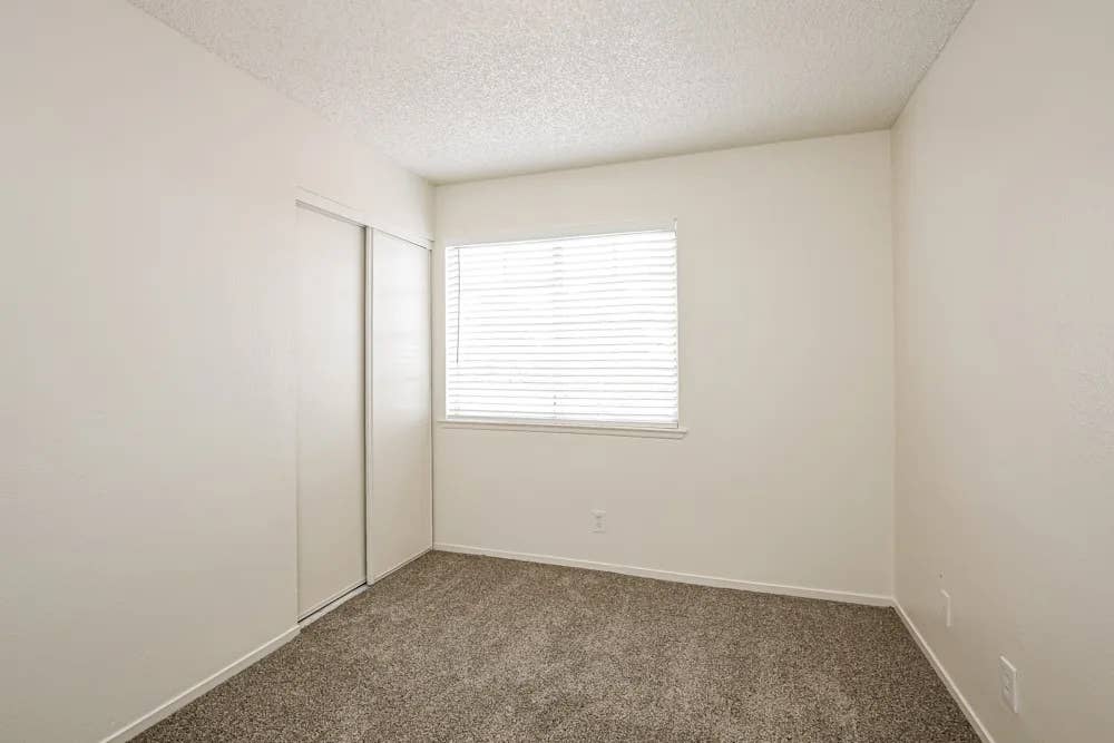 Private Bedroom with Ensuite Ready