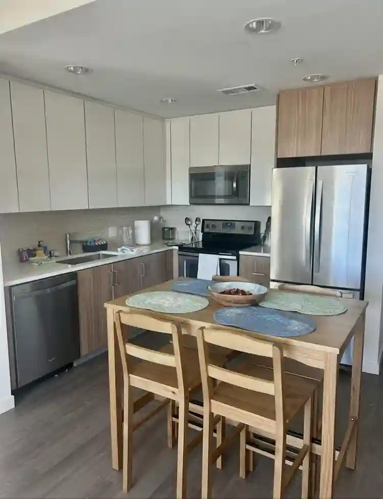 Looking for female roommate!
