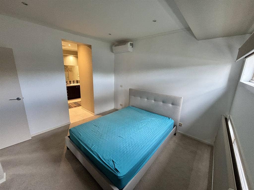 Master Bedroom with Ensuite + AC