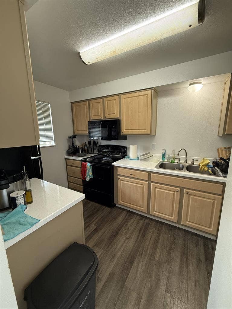 Large Bedroom with Own Half Bath