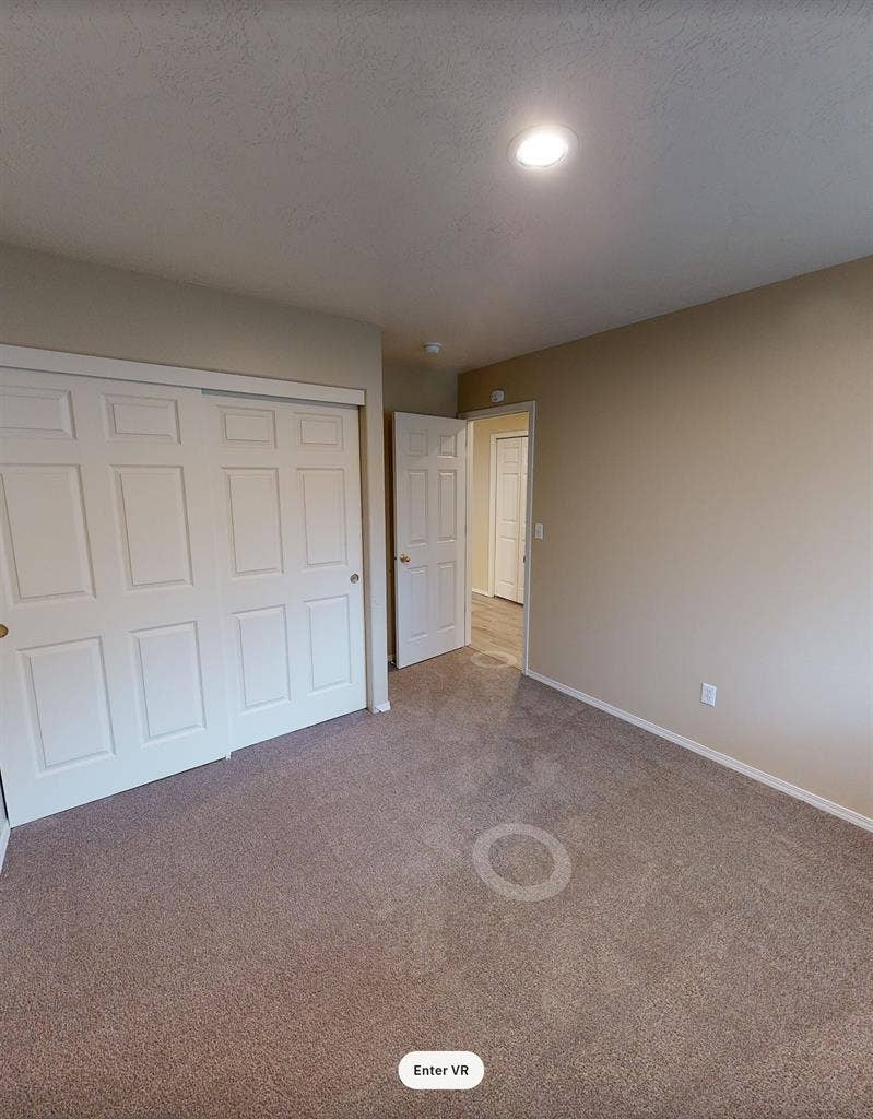 Great Front Room in Shared House!