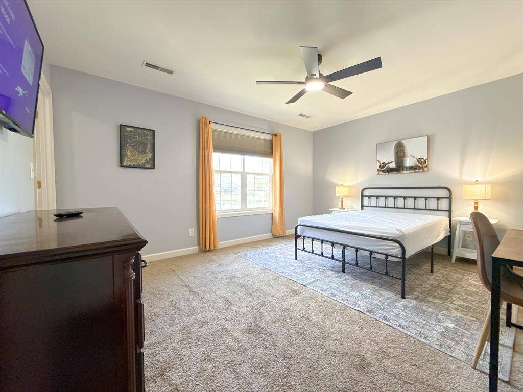 Furnished room, everything incl.