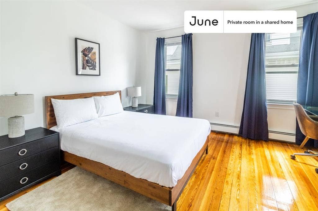 7 BR in Boston