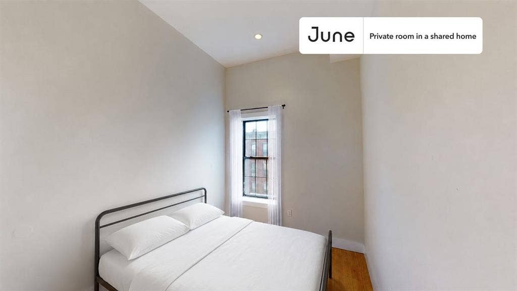 5 BR in New York City
