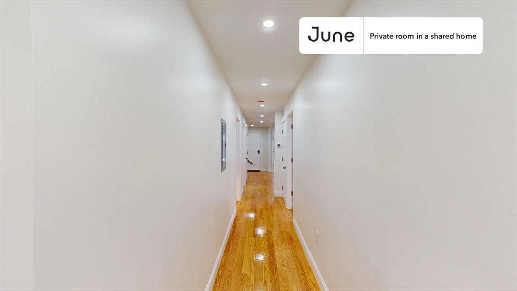 4 BR in Boston