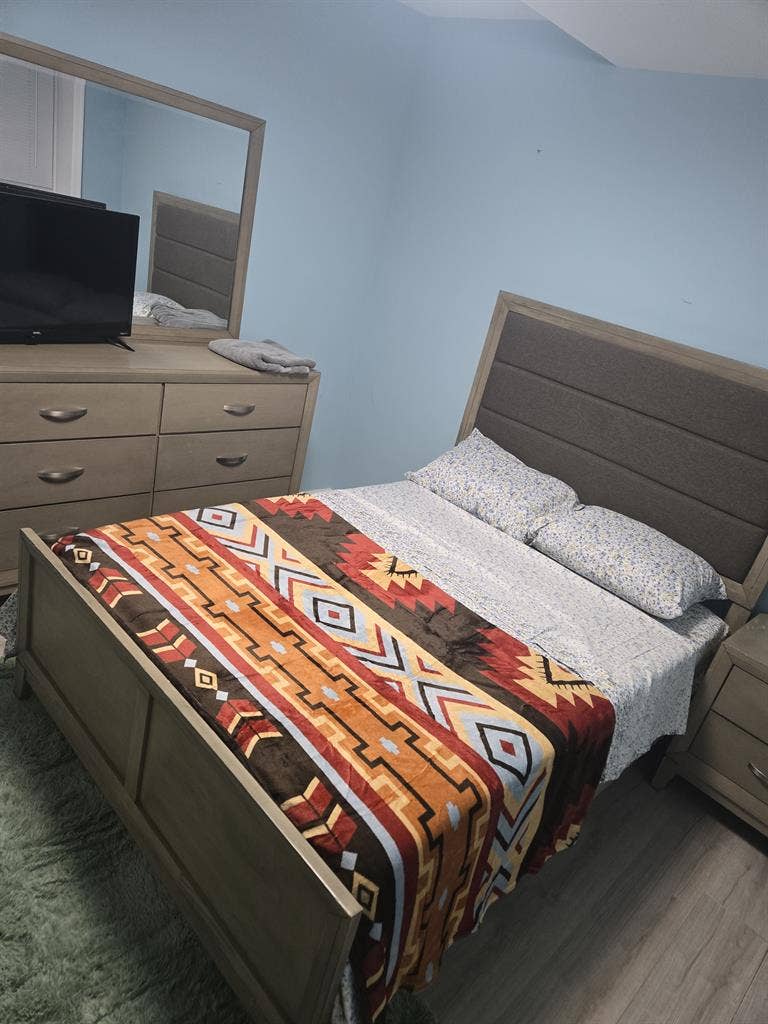 Private Bed and Bath, Arlington