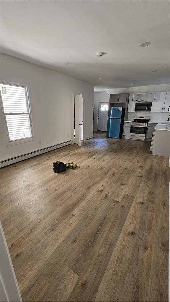 Brand new - 5 bed 2 bath!