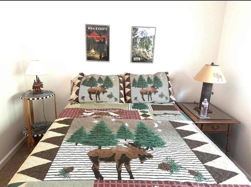 Peaceful Room for Rent SE Bend