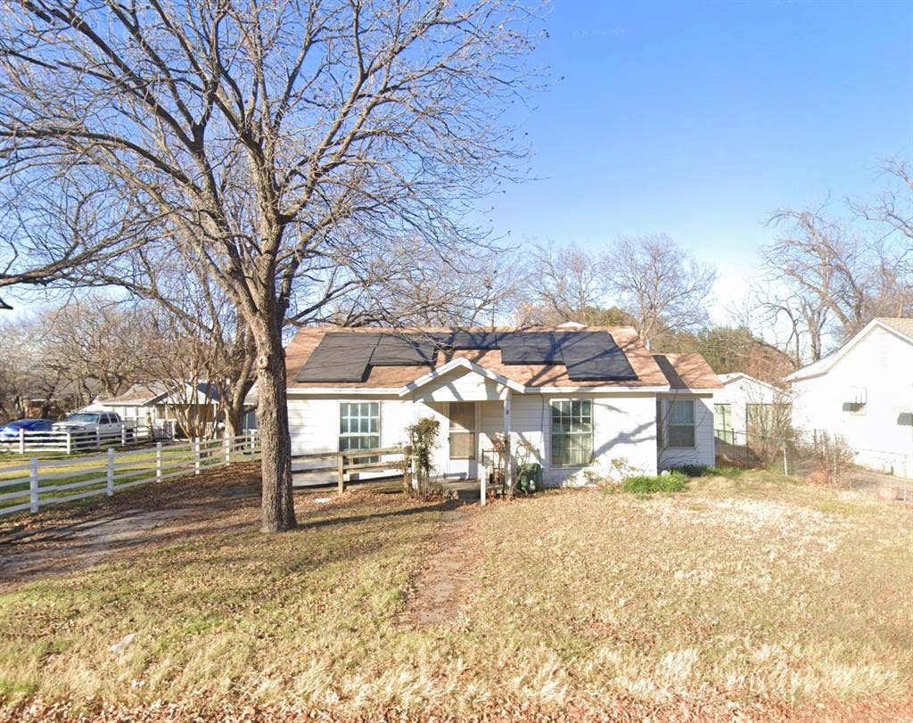 7 BR in Arlington