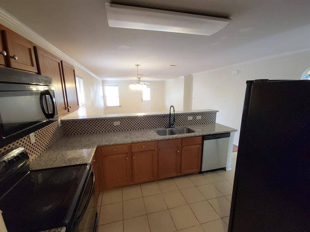 3 BR in San Antonio