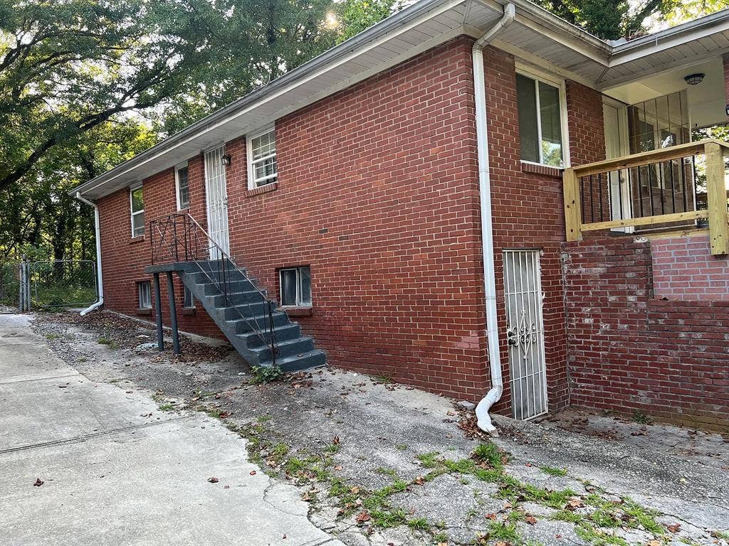 2 BR in Atlanta