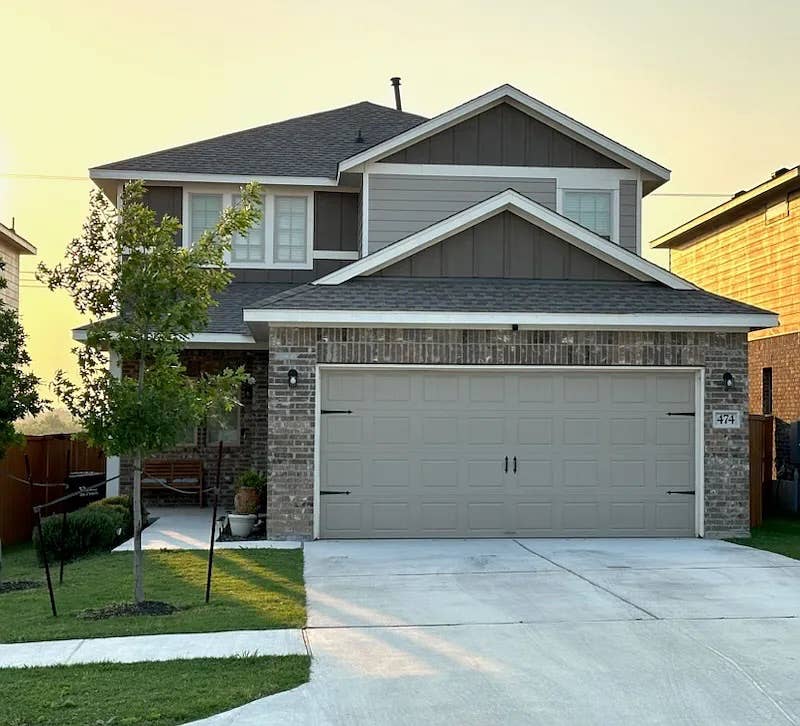 4 BR in Kyle