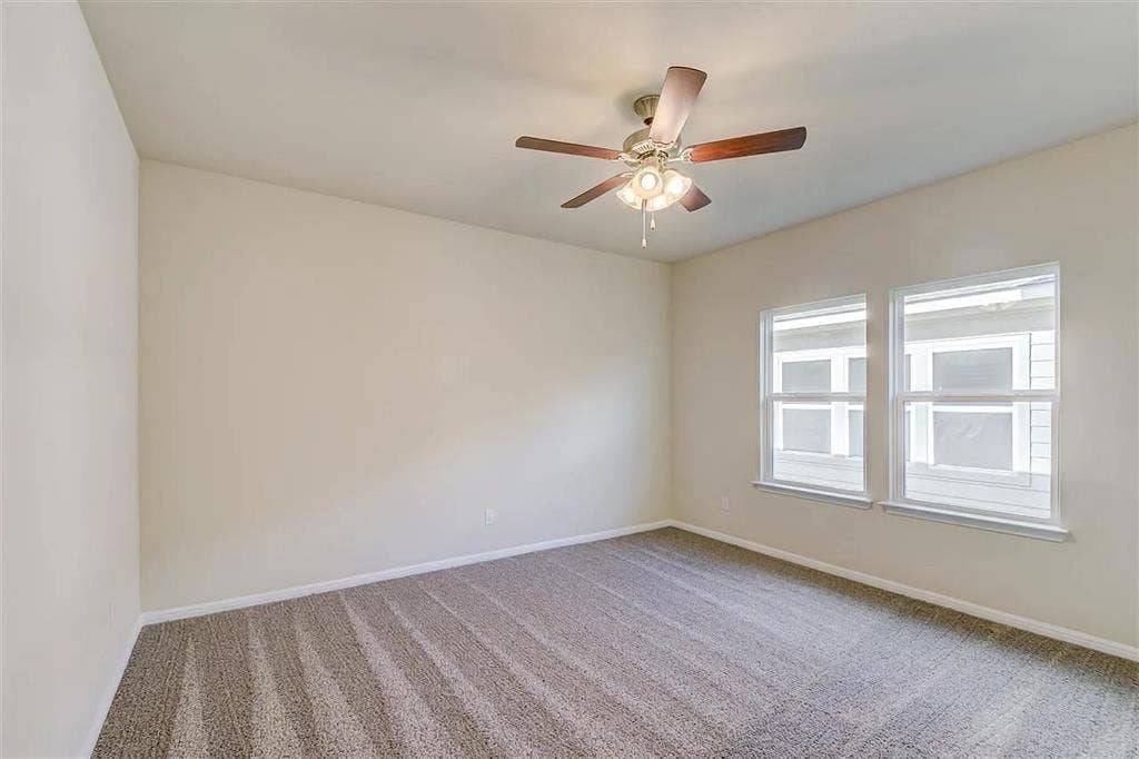 4 BR in Kyle
