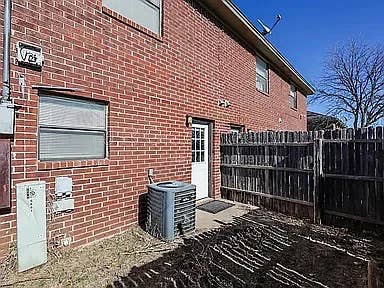 2 BR in Fort Worth
