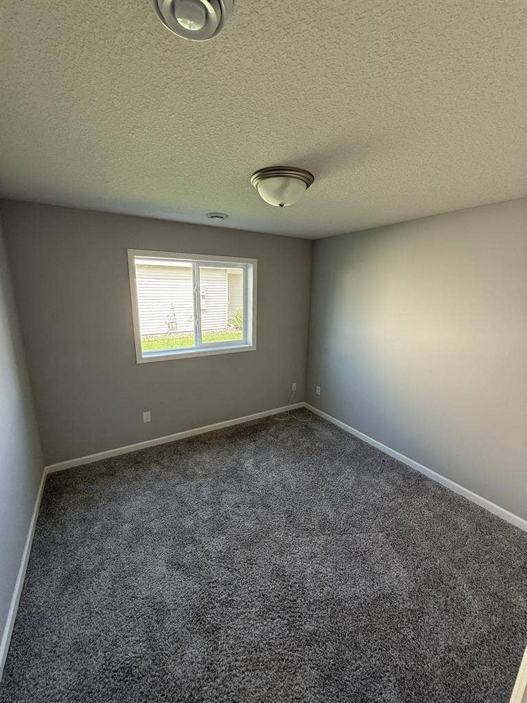 Room for rent!