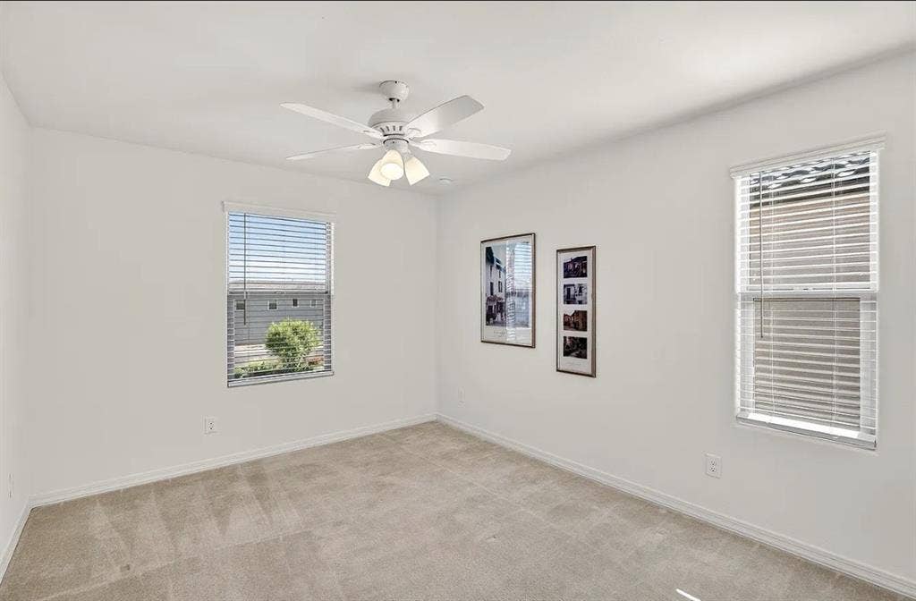 Looking for East Mesa Roommate