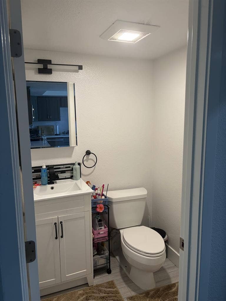 Roommate in Normal Heights Sept 1